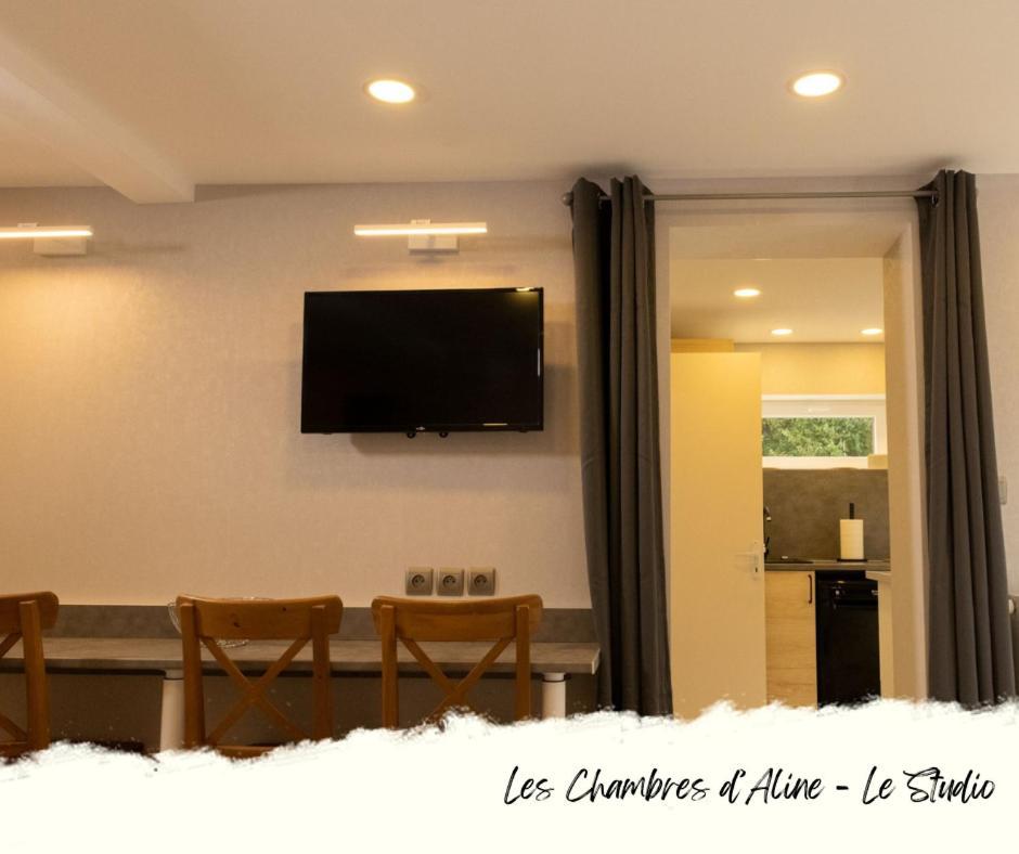 Les Chambres D'Aline Conches Room photo